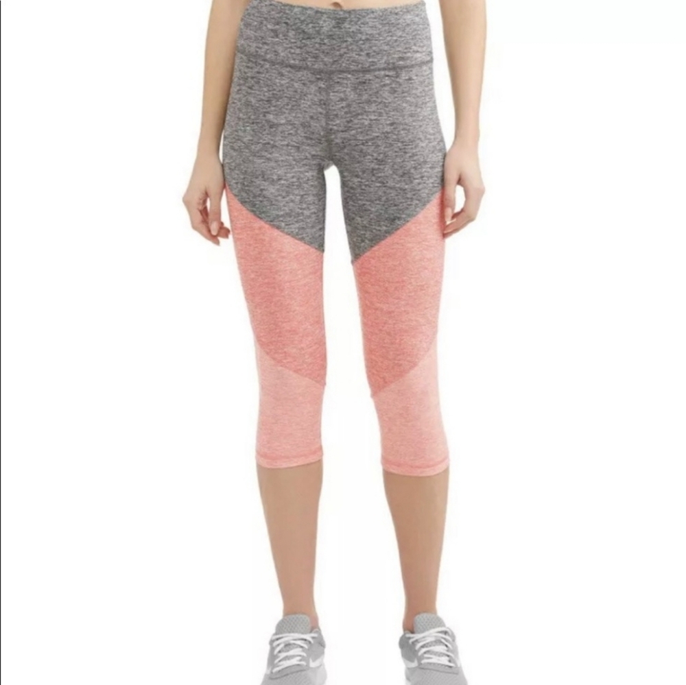 Athletic Works Exercise Core Capri Cropped Leggings
